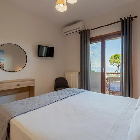 Elena & Apartment Vourvourou