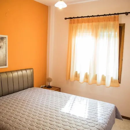 Elena & ブアブロウ