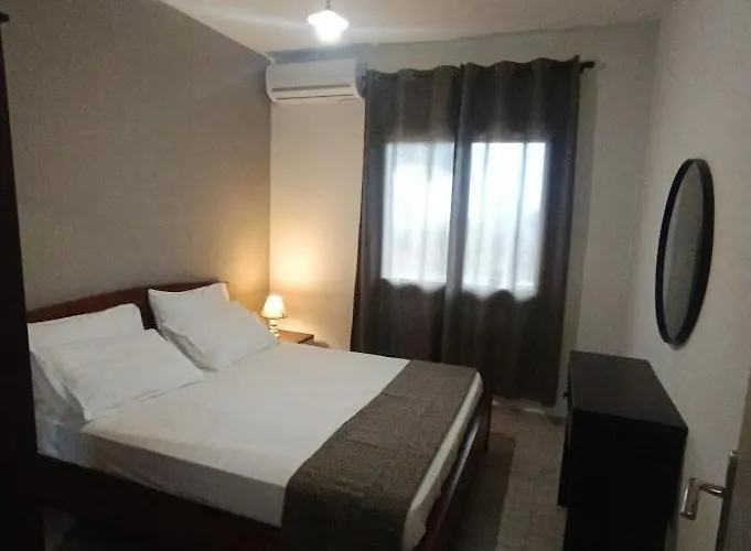 Apartament Elena & Vourvourou