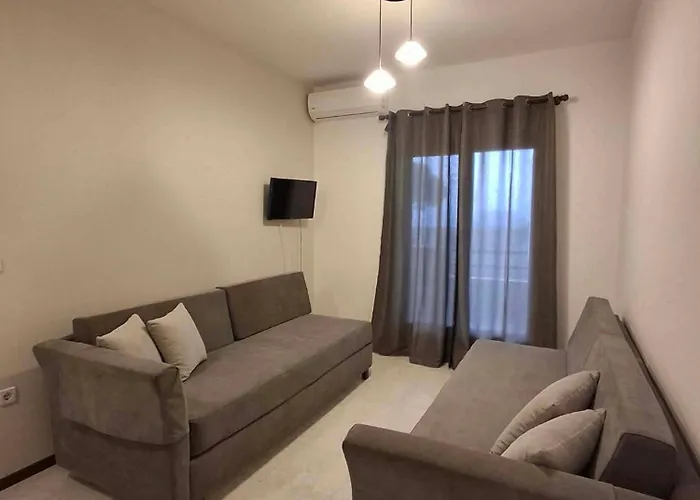 Elena & Apartament Vourvourou
